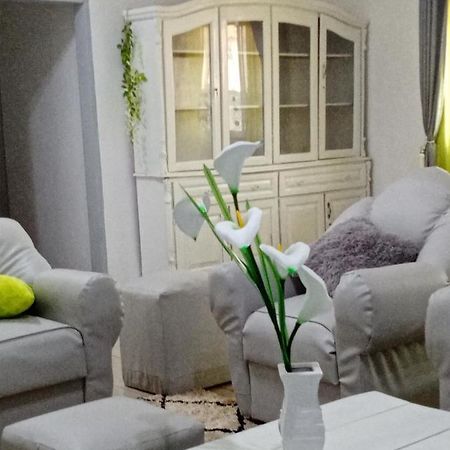 Appart Meuble Le Dakota Yaoundé Εξωτερικό φωτογραφία