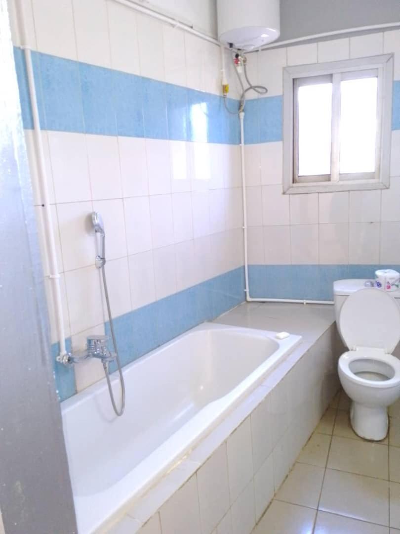Appart Meuble Le Dakota Yaoundé Εξωτερικό φωτογραφία