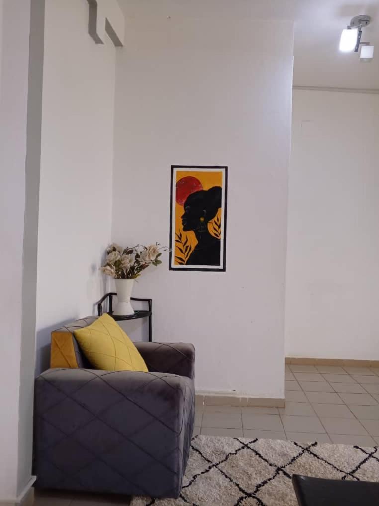 Appart Meuble Le Dakota Yaoundé Εξωτερικό φωτογραφία